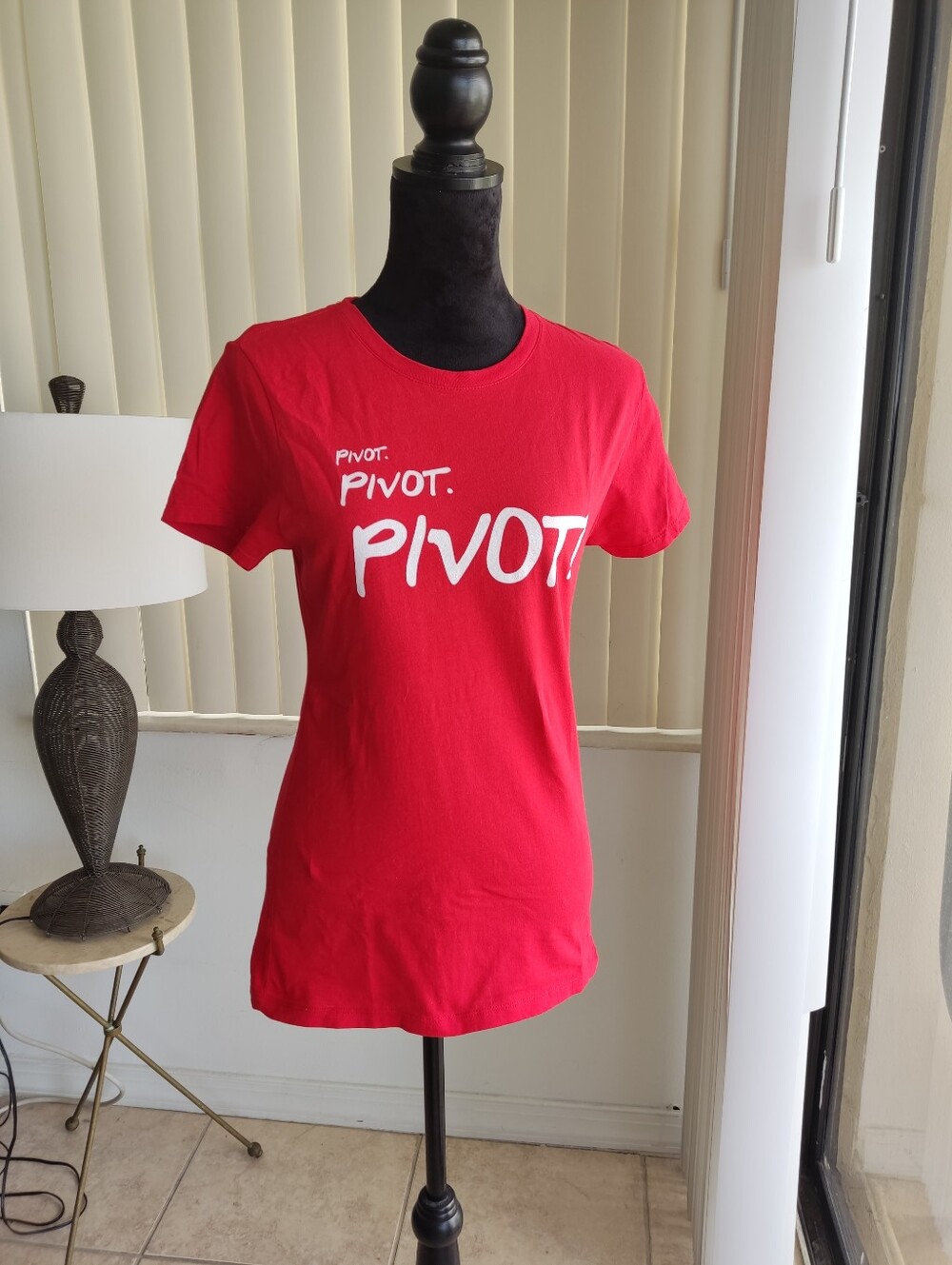 Red 'PIVOT' Graphic Tee - Women Size S
